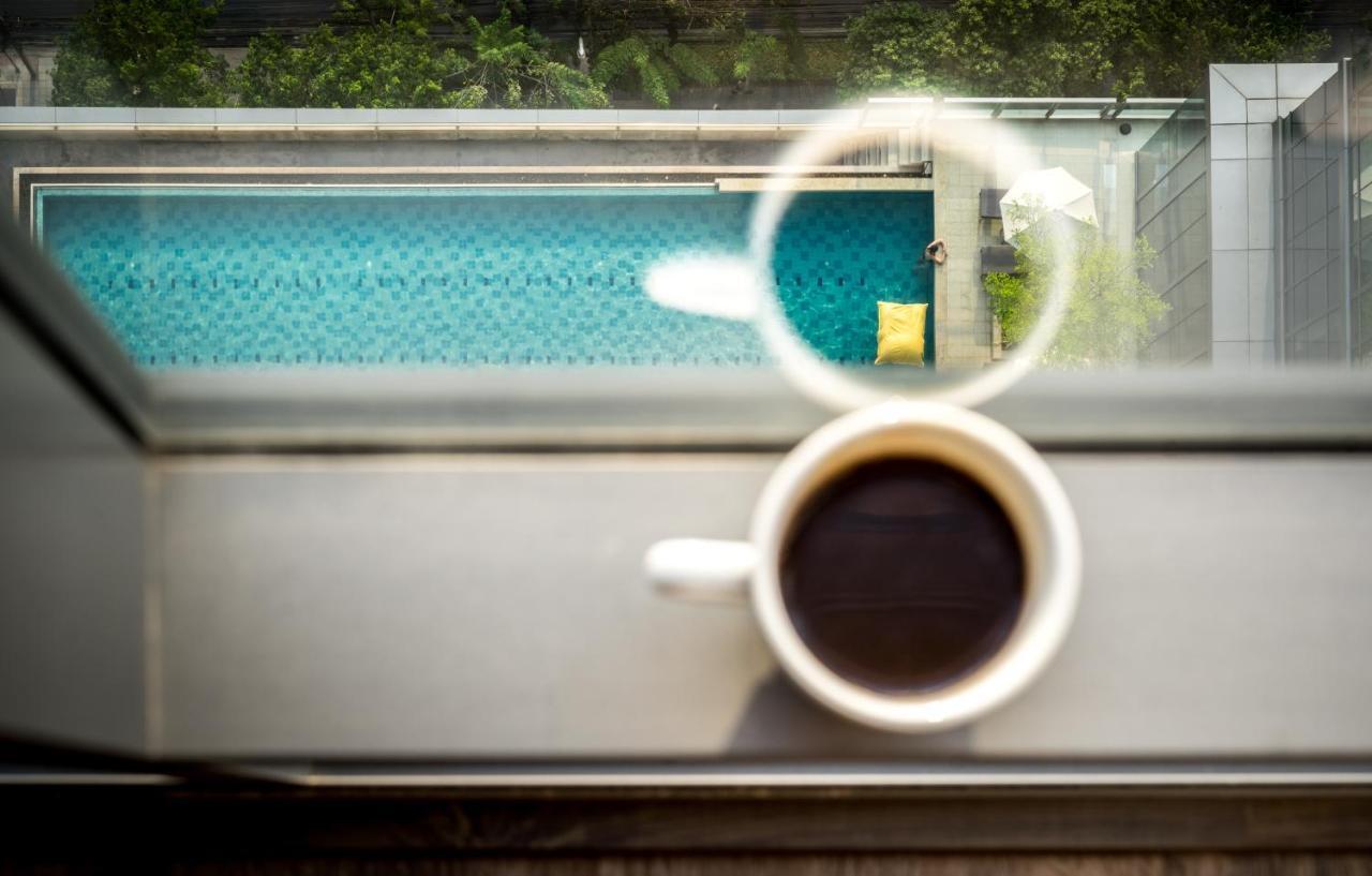 Sivatel Bangkok Hotel Bagian luar foto Coffee cup